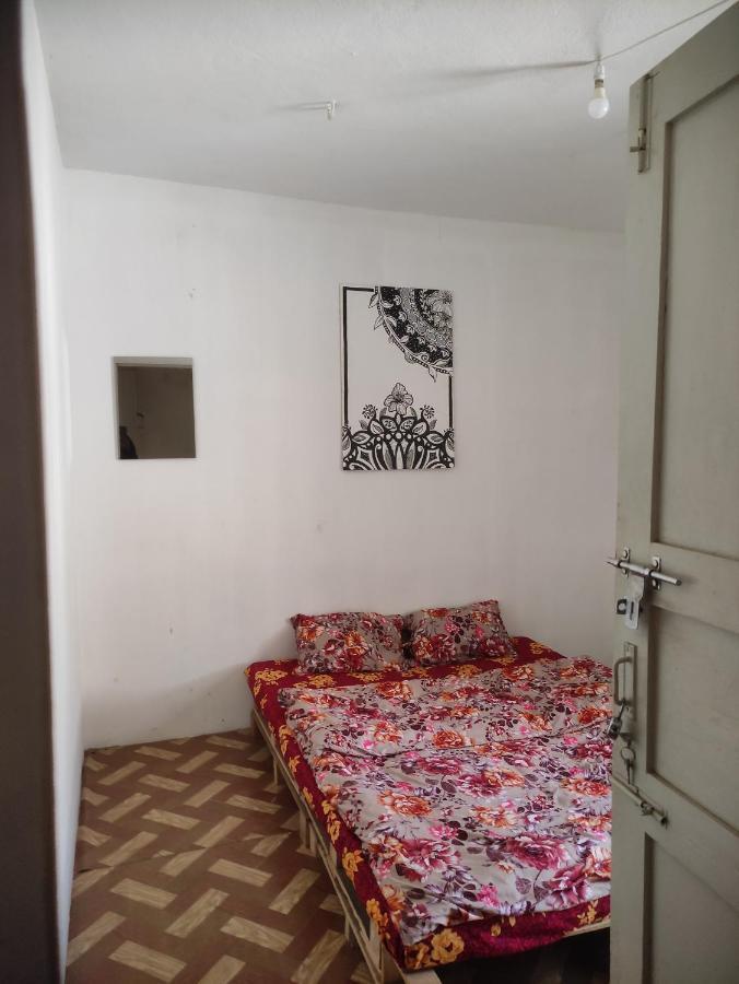 Laughing Buddha Guest House & Villa Katmandu Dış mekan fotoğraf